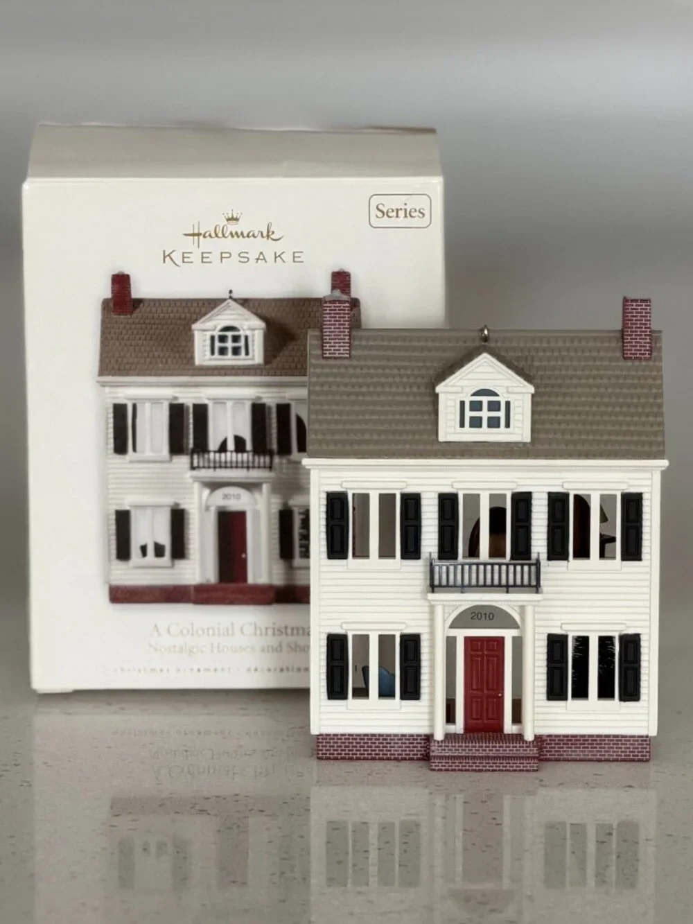 Hallmark Ornament Nostalgic Houses and Shops A Colonial Christmas #27